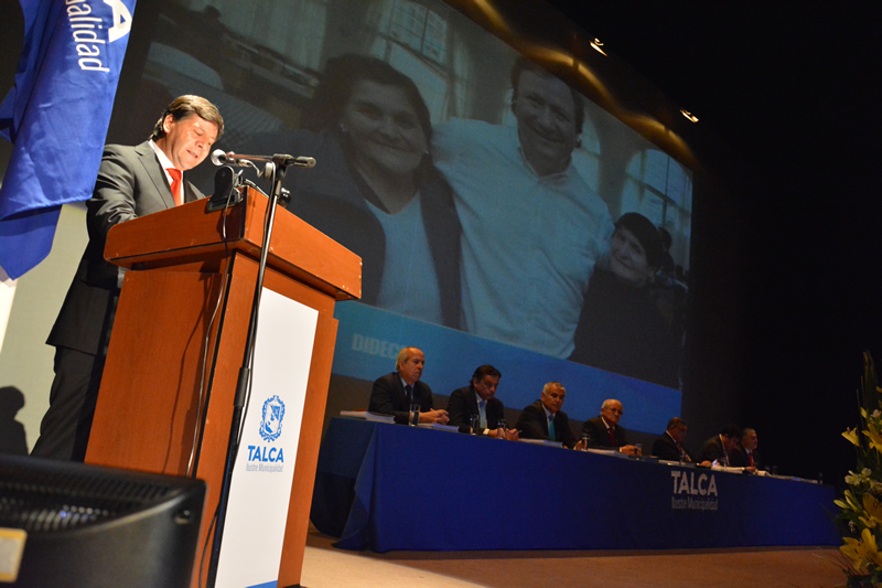 Alcalde Juan Castro dio a conocer a la comunidad la Cuenta Pública de su gestión 2014