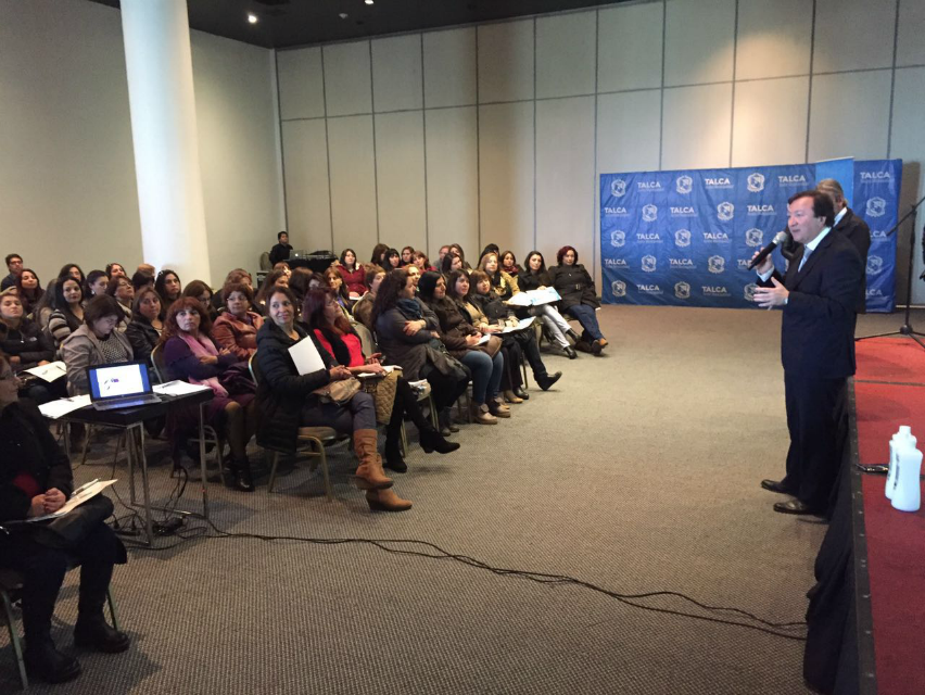 Peluqueras talquinas participan en capacitación