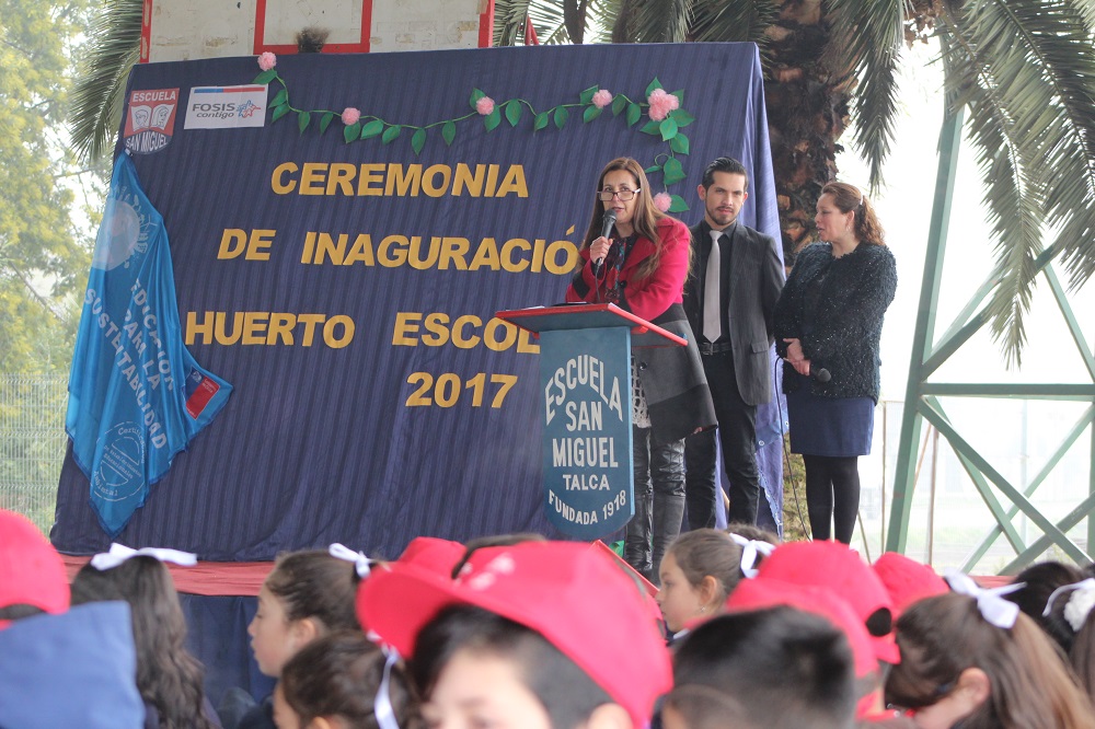 Escuela San Miguel de Talca inaugura huerto escolar y cuenta con certificación ambiental