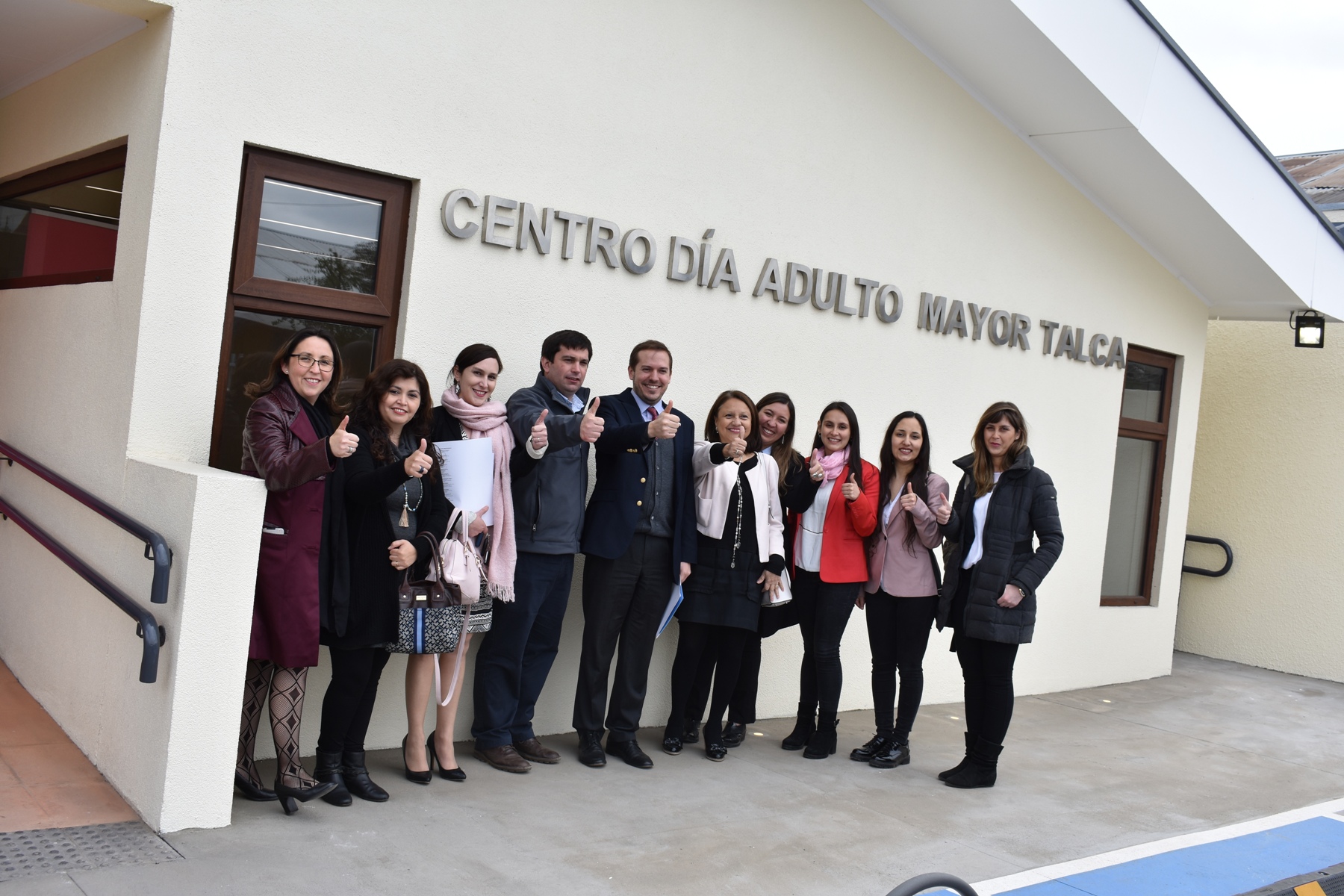 Autoridades visitaron Centro de Día que atenderá a más de un centenar de adultos mayores en Talca