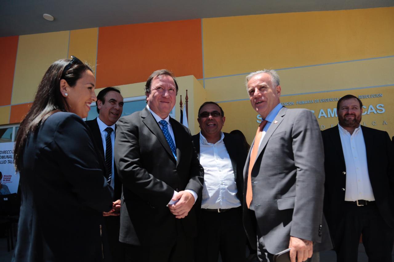 Alcalde de Talca y ministro de Salud encabezan inauguración del S.A.R Las Américas