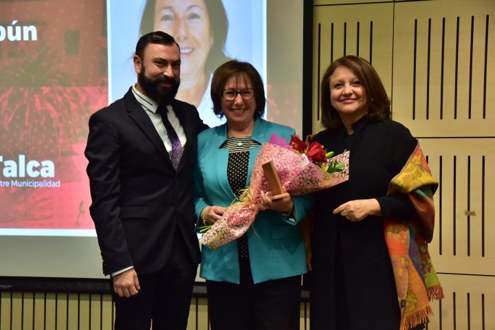 Emotiva ceremonia para 21 funcionarios municipales acogidos a jubilación del área de la Salud