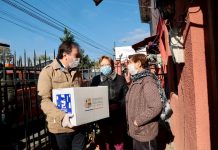 Gobierno comenzó en Talca la entrega de cajas de alimentos