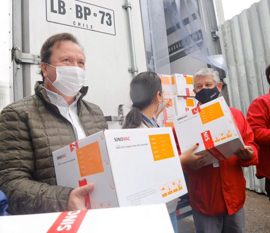Alcalde Juan Carlos Díaz: “El llamado a nuestros adultos mayores es a que se queden en casa y nosotros iremos a realizar la vacunación a sus domicilios”