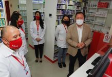 Alcalde Juan Carlos Díaz entrega nueva farmacia Junto a Ti en sector oriente de Talca