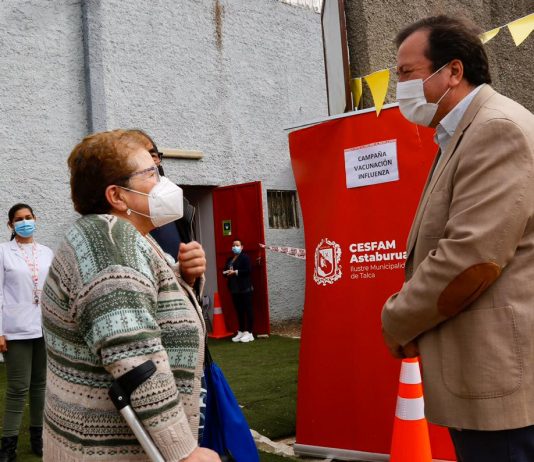Alcalde Juan Carlos Díaz valoró altas cifras de vacunación en Talca