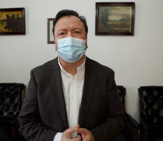 Con 80% de cobertura en vacunación Talca avanza a fase 3