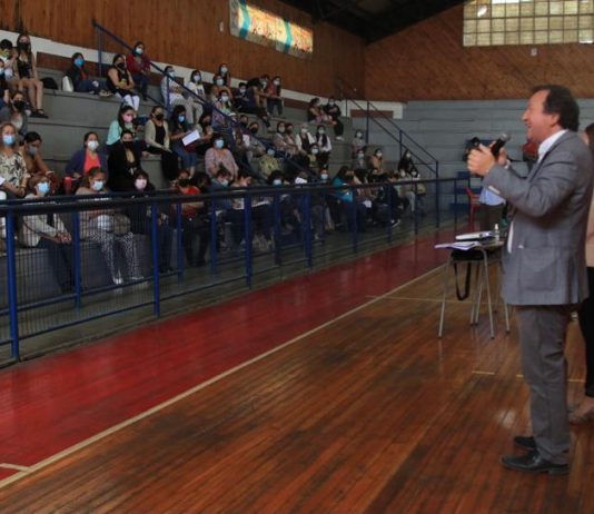 Capacitación en promoción digital da el vamos a feria de emprendedoras “Mujer Motor de Talca”