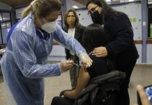 Municipalidad de Talca refuerza vacunación contra Covid-19 en establecimientos educacionales