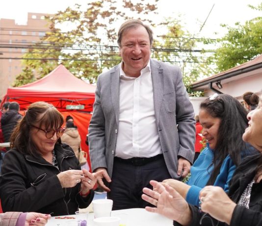 Talca celebra Día de la Madre con masiva feria de emprendedoras