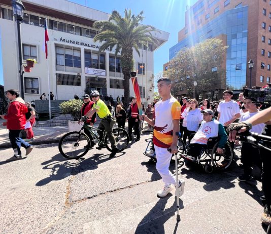 Talca recibió la antorcha de los Juegos Panamericanos y Parapanamericanos 2023