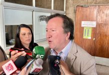 9 y 10 de noviembre: Alcalde Juan Carlos Díaz suspende clases en Escuela José Manuel Balmaceda y Fernández por posible caso de meningitis