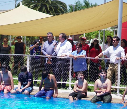 Alcalde Juan Carlos Díaz da el vamos a la apertura de piscinas y talleres de verano en Talca