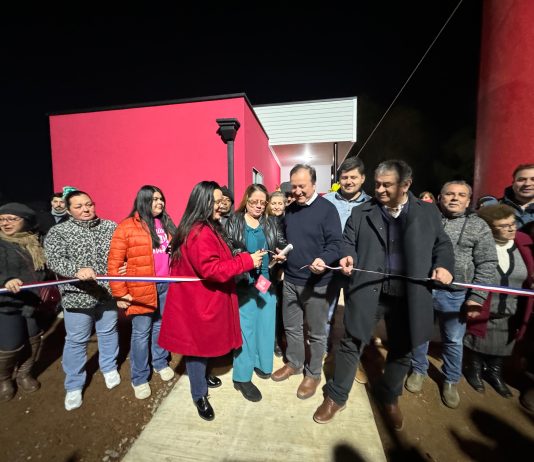 Alcalde Juan Carlos Díaz encabezó entrega de nueva sede social Arcoiris en sector José Ignacio Cienfuegos