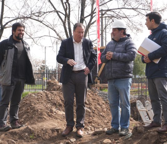 Alcalde de Talca visitó la obra: 27% de avance presenta construcción de puente en Parque Piduco con 9 Oriente