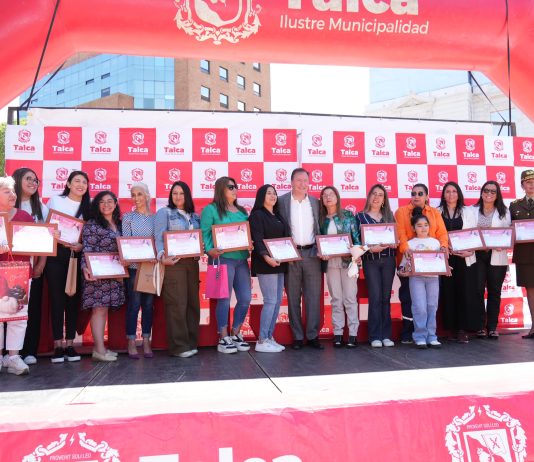 Alcalde de Talca inauguró la Expo Mujer 2024 que contará con más de 250 emprendedoras durante tres días