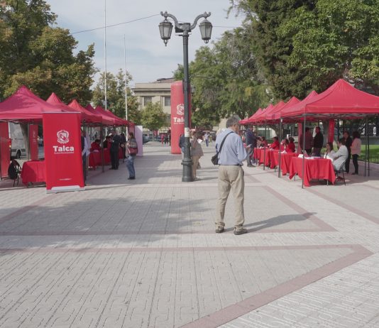 Municipalidad de Talca realiza Plaza Ciudadana resolviendo inquietudes de la comunidad