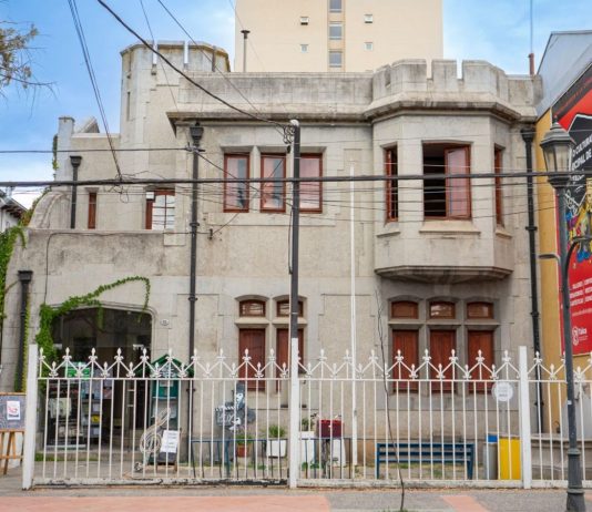 Centro Cultural Municipal de Talca potencia la formación artística con más de 15 talleres en 2025