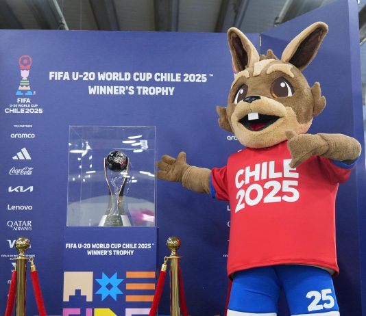Talca vivió la “Trophy Experience” del Mundial Sub-20 de la FIFA