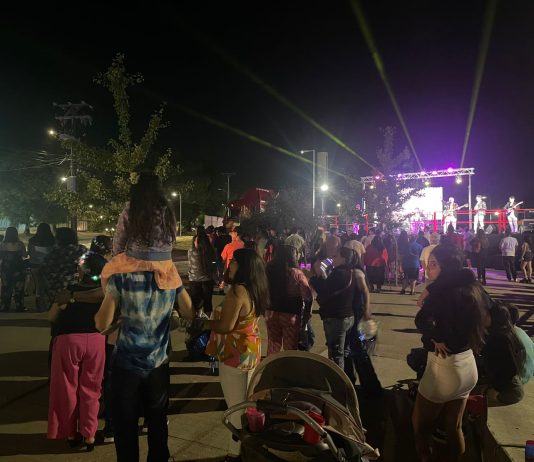 Celebración de Año Nuevo en Talca: fiesta en los barrios con presentaciones de bandas