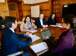 Alcalde Juan Carlos Díaz y senadora Andrea Balladares gestionan apoyo de Subdere para impulsar recuperación del Mercado Central y revitalización del centro de Talca