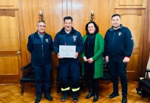 Municipio de Talca reconoció a bombero talquino que participó en labores de rescate tras el terremoto en Venezuela