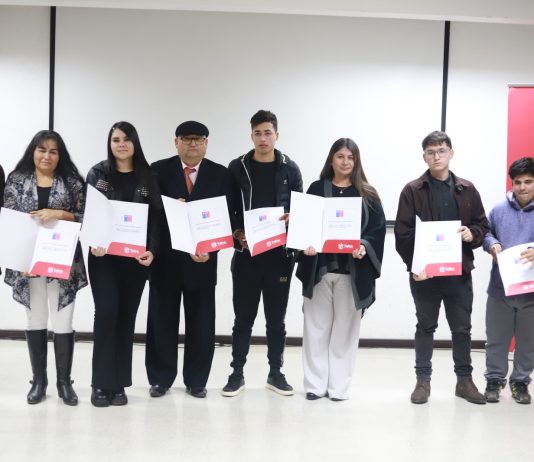 Talquinos cumplieron su meta: 48 personas finalizaron sus estudios y se graduaron del Programa de Educación de Personas Jóvenes y Adultas